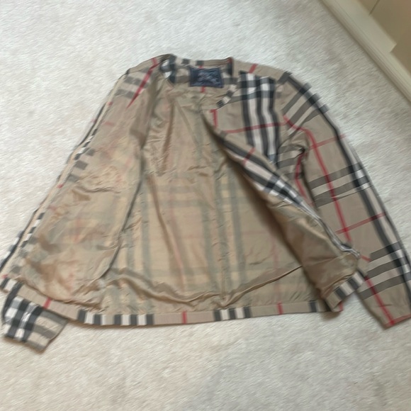 Burberry Tan Plaid Jacket - Picture 8 of 14